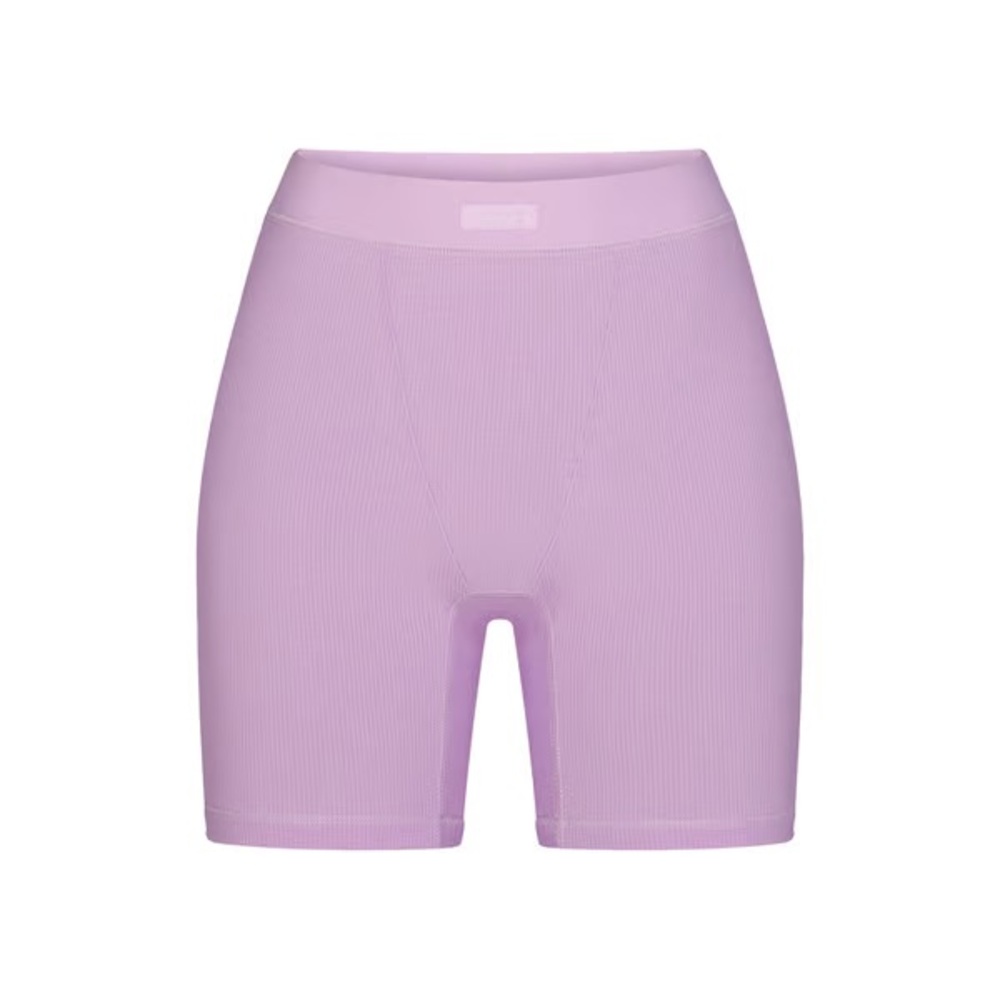 SKIMS Lavender Ribbed Bike Shorts - Picture 2 of 4